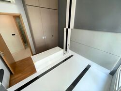 Vacanza @ East (D14), Condominium #346976231